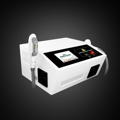 携帯用IPL顔808nmダイオード レーザーEpilation機械